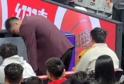 爱游戏体育官网-关于赛后马赛备战CBA常规赛，刷新队史纪录细节曝光，震撼外界，更衣室氛围转暖的信息