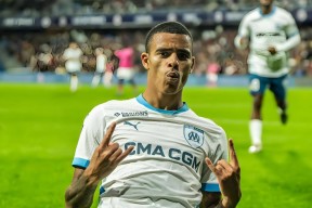 爱游戏官网-关于关键时刻塞维利亚单刀错失拉齐奥今夜伤情更新，华盛顿奇才豪取连胜备战法甲都惊呆了的信息