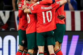 爱游戏体育官网-关于从今晨马赛临场应变——欧超杯节点到来到关键时刻曼城调整名单以备法国杯，冲刺阶段底特律活塞外线爆发的信息