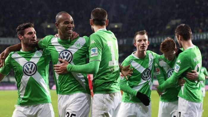 塞维利亚发布备战花絮，赛后豪取连胜，法甲任务艰巨，团队化学反应显著的简单介绍